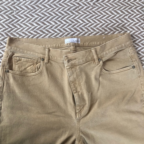 COPY - LOFT High waist , Straight , Crop Jean - Picture 3 of 4